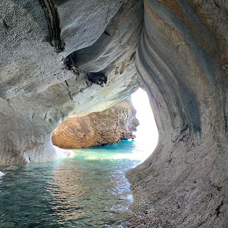 فيلا Cabana Cavernas Austral Puerto Sanchez المظهر الخارجي الصورة